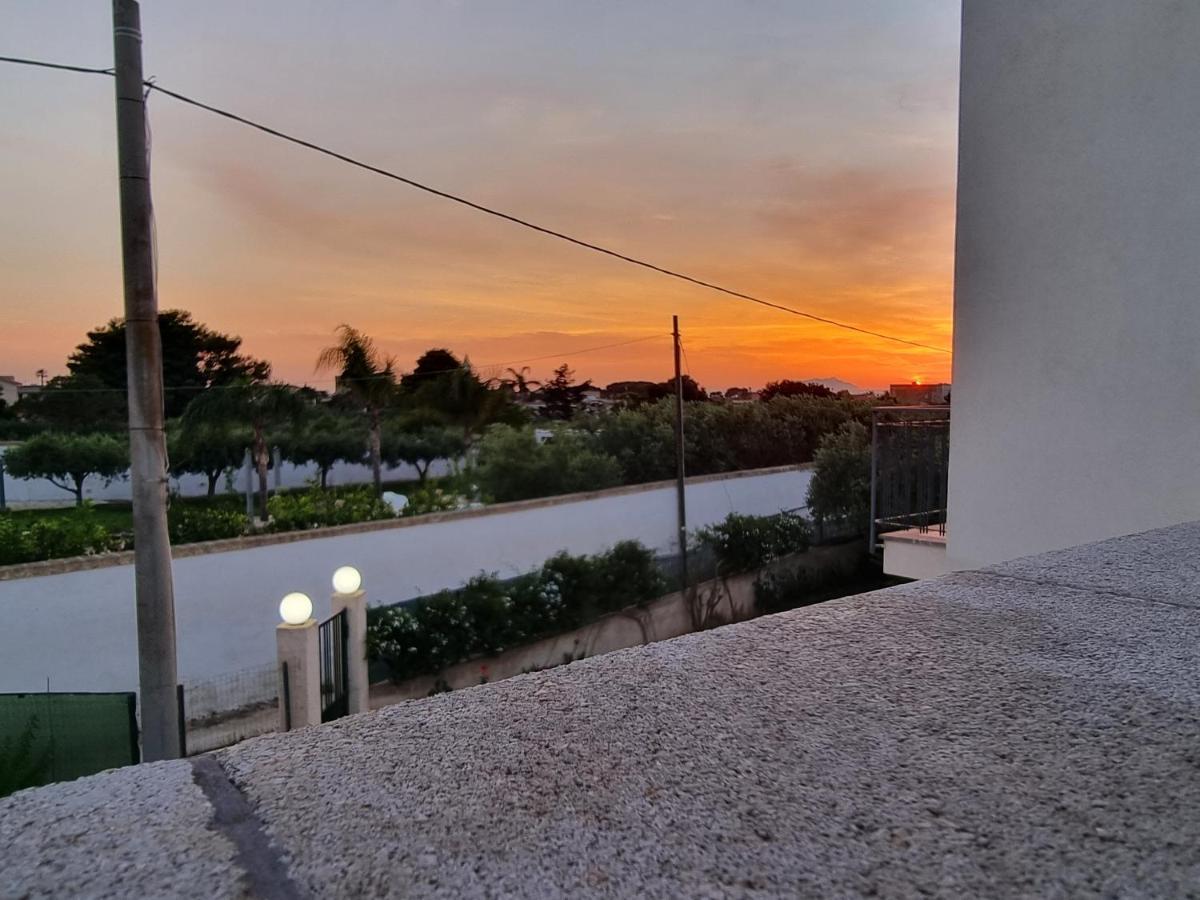 Al Vecchio Carrubo - Lovely 2-Rooms House & Patio مارسالا المظهر الخارجي الصورة